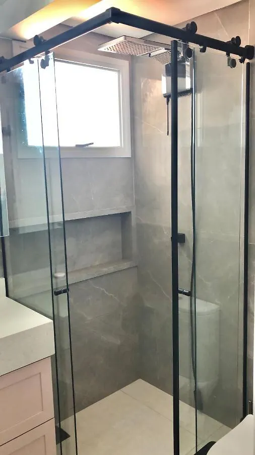 Lägenhet Lindo Apartamento, Com Excelente Localizacao, Em Jurere! Florianópolis