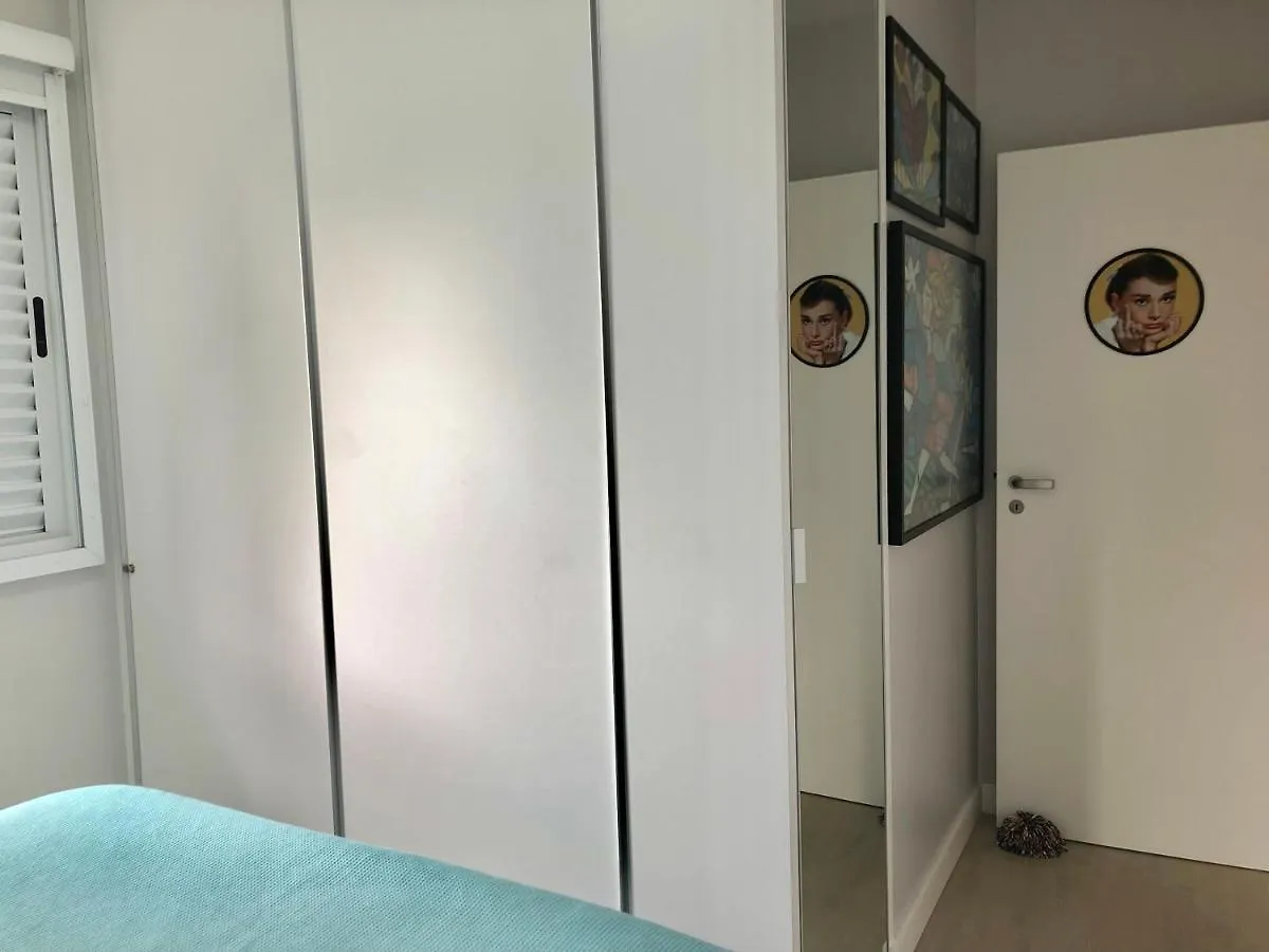 Lindo Apartamento, Com Excelente Localizacao, Em Jurere! Florianópolis
